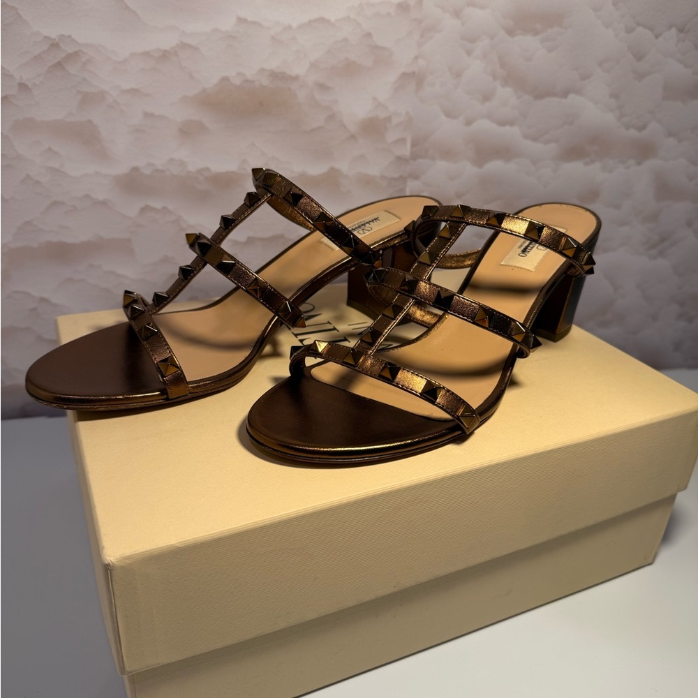 Valentino Garavani Women's Tan Studded Sandals - Picture 7 of 9